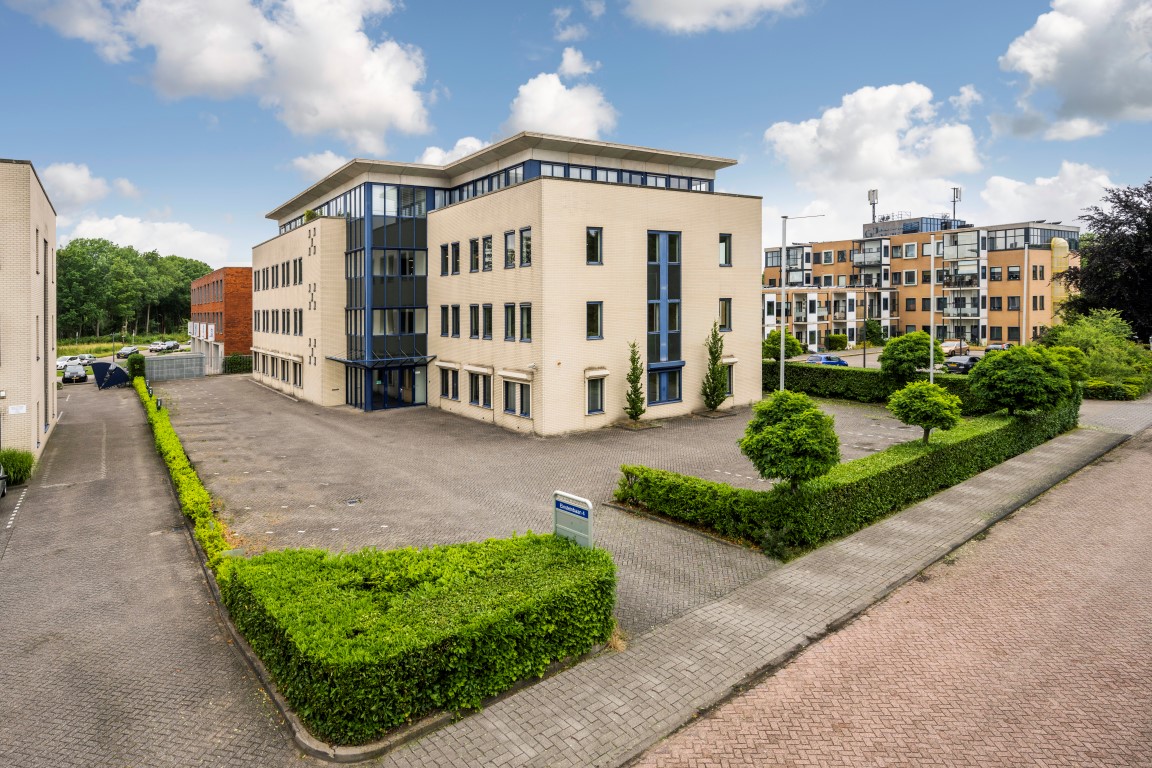 Altrecht huurt zelfstandig kantoorgebouw aan de Einsteinbaan 4 in Nieuwegein.
